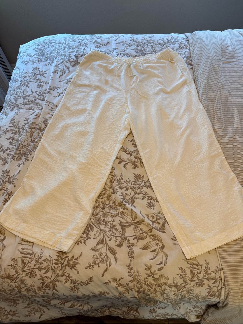 H&M Straight Drawstring Pants Cream - Picture 3 of 4